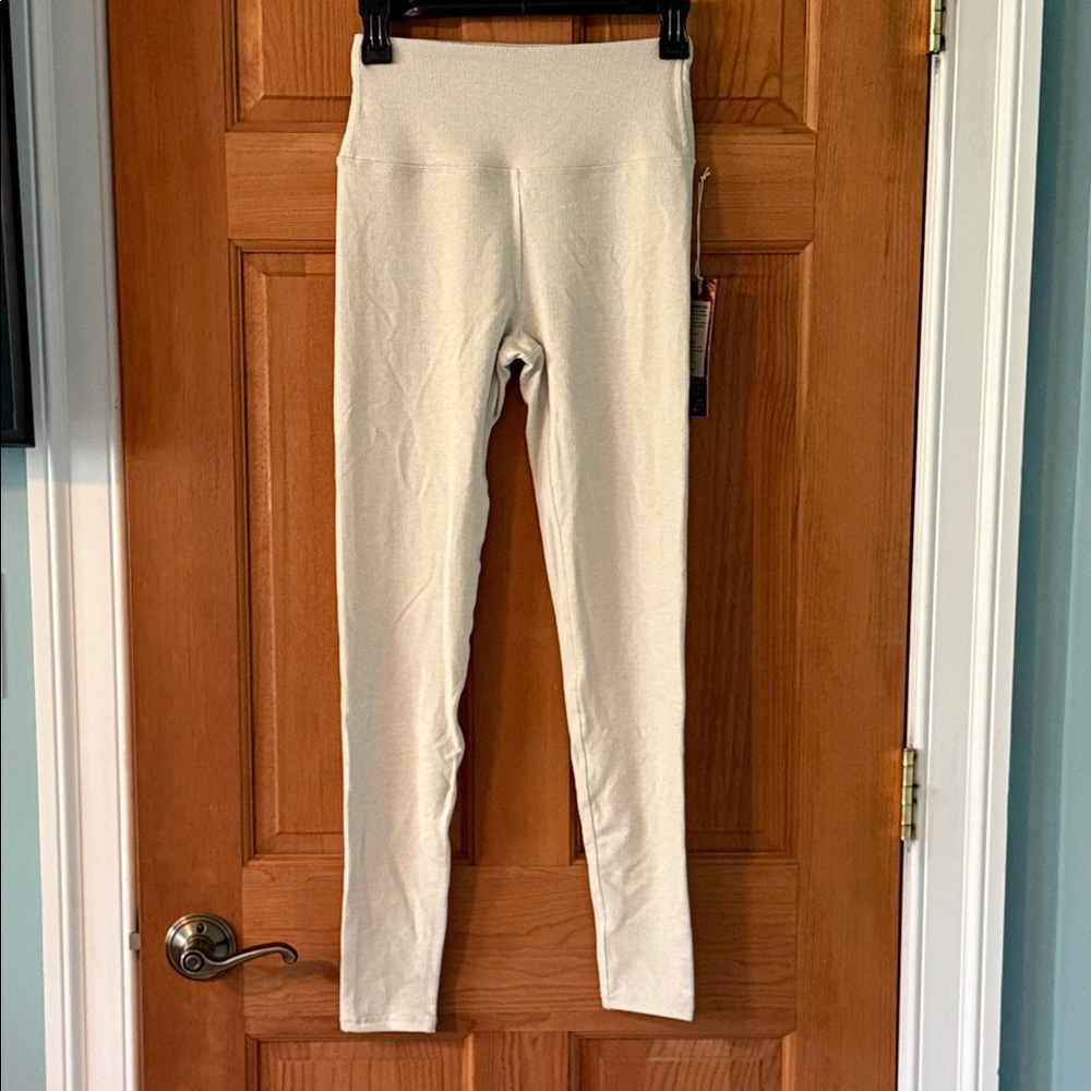 Kyodan Outdoor Size Extra Small XS Cream Women's Teen Girl Athletic Leggings NWT